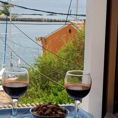 Sotiris Sea View Apartment Gaios Luaran gambar