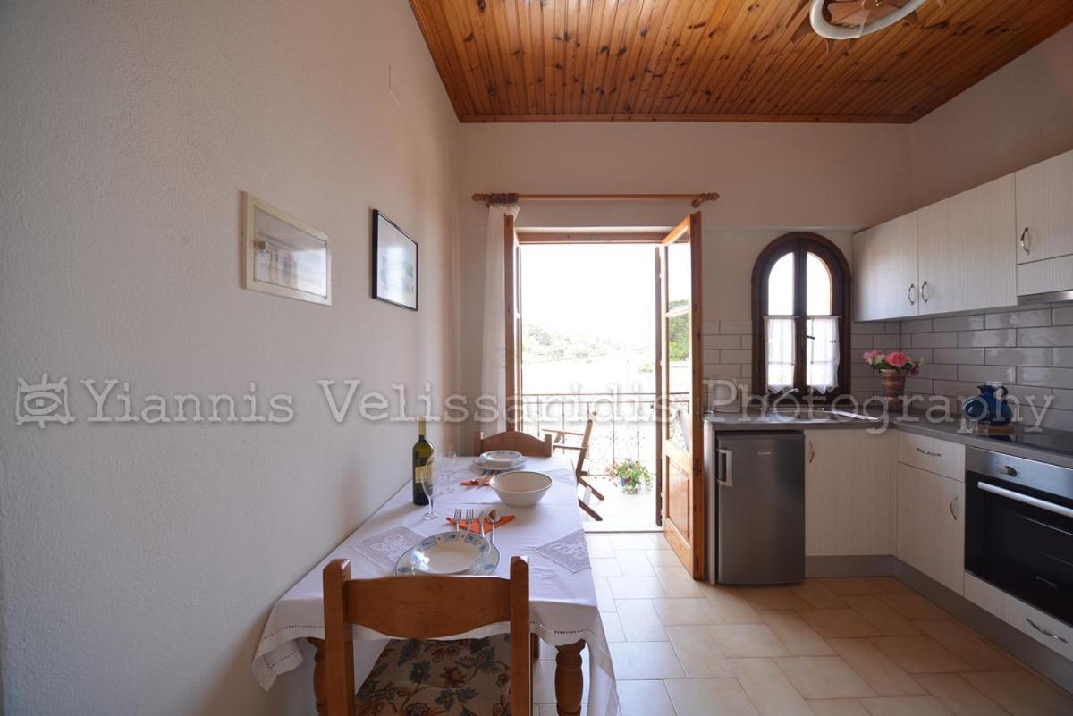 Sotiris Sea View Apartment Gaios Luaran gambar